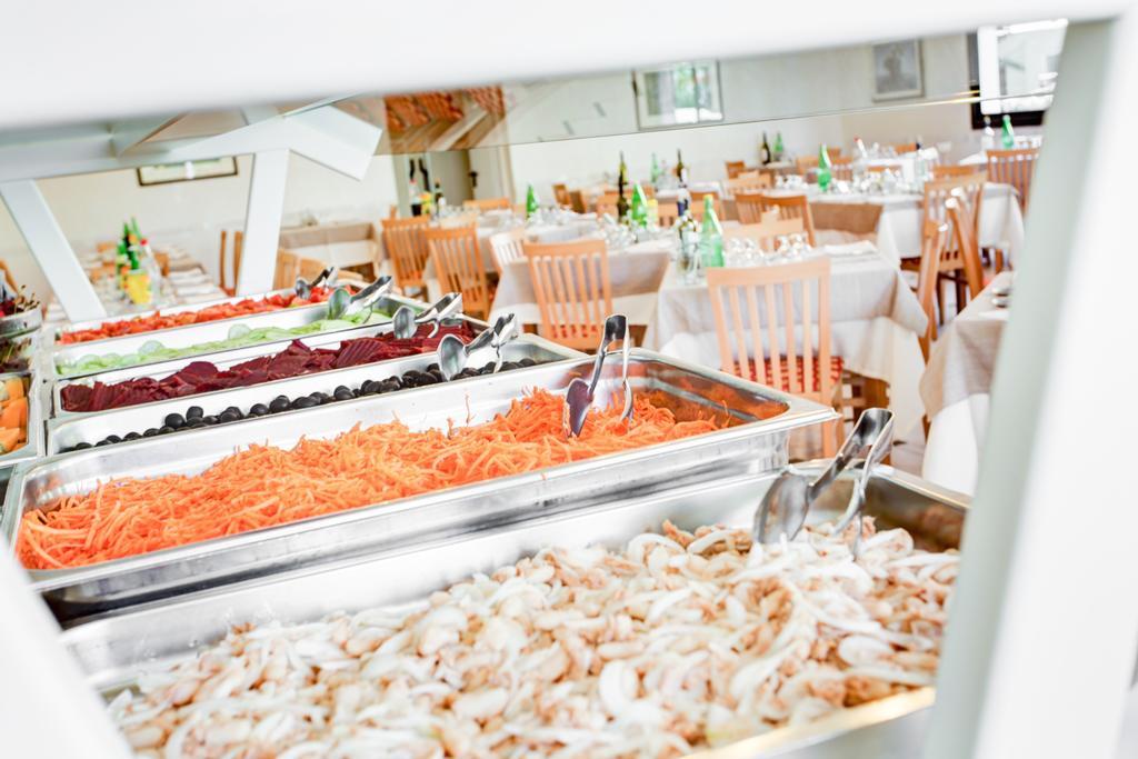 Hotel Giamaika 체제나티코 외부 사진